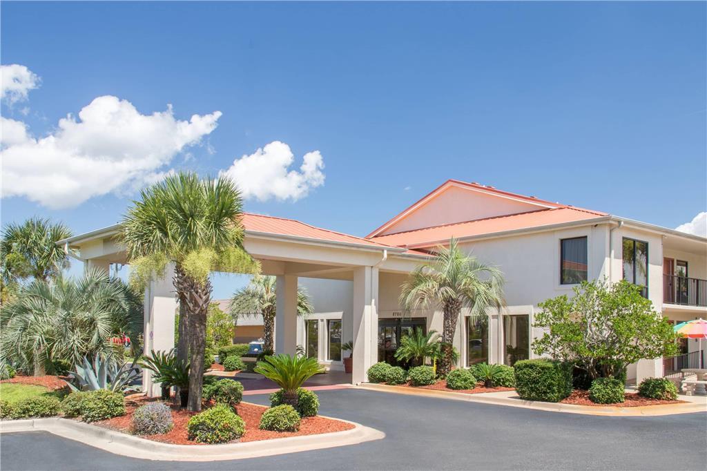 Days Inn & Suites By Wyndham Navarre - Near Beaches Hurlburt Bagian luar foto